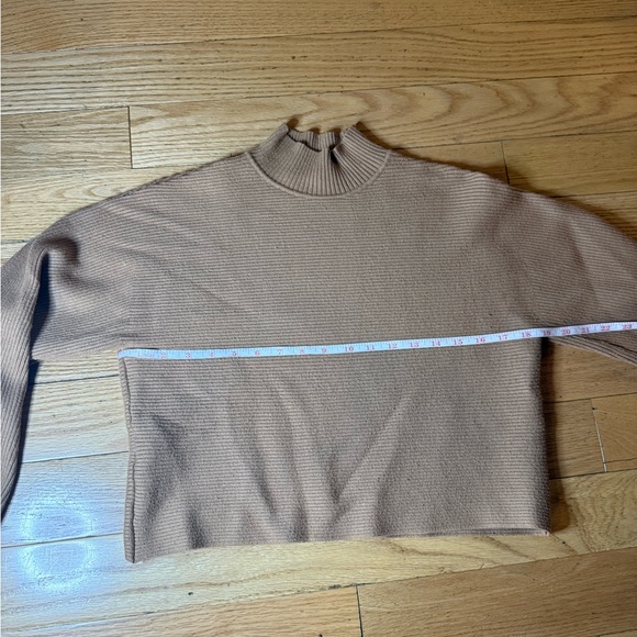 Zara mock neck cropped sweater - Picture 5 of 6